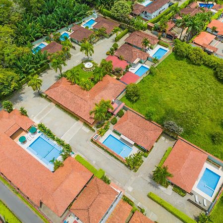 Hotel Paloverde Villas Campestres Apiay Exterior foto